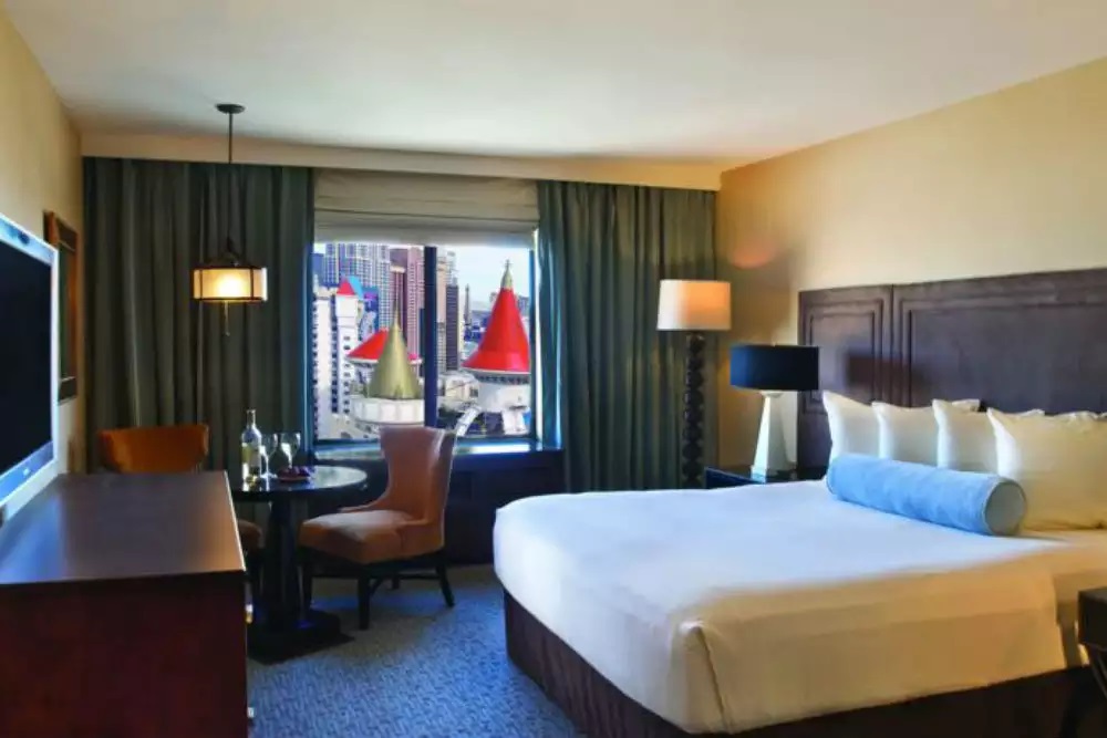Excalibur Hotel & Casino Bedroom