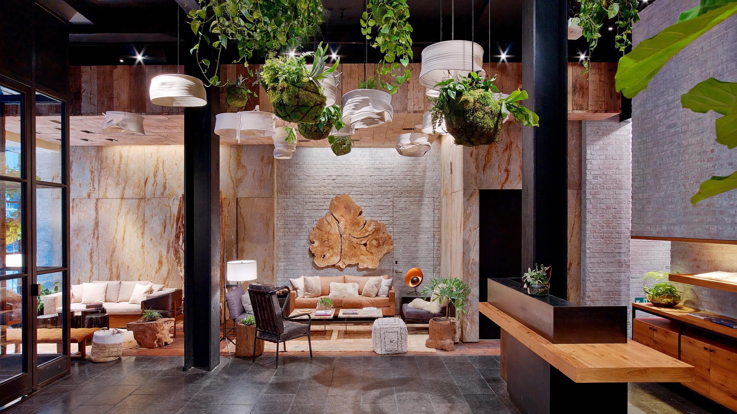 1 HOTEL CENTRAL PARK Inside