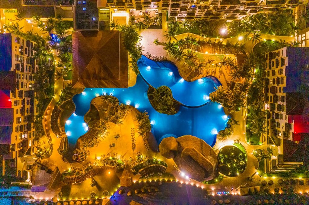Fiesta Americana Condesa Cancún Pool Night