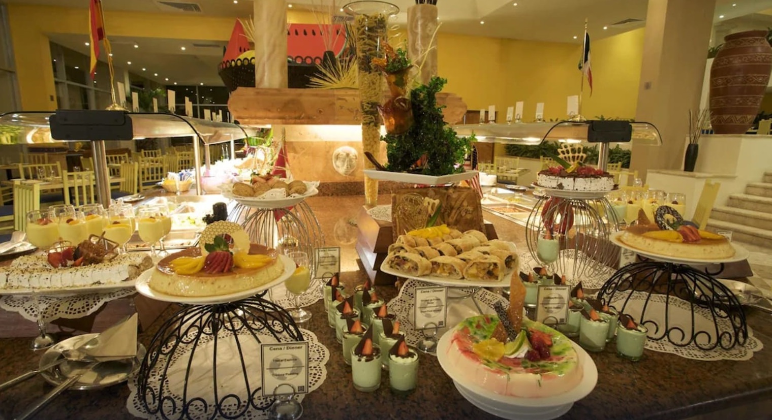 Grand Park Royal Restaurant