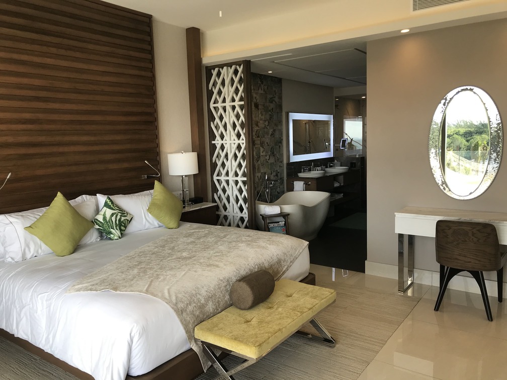 Hotel Garza Blanca Cancún Bedroom