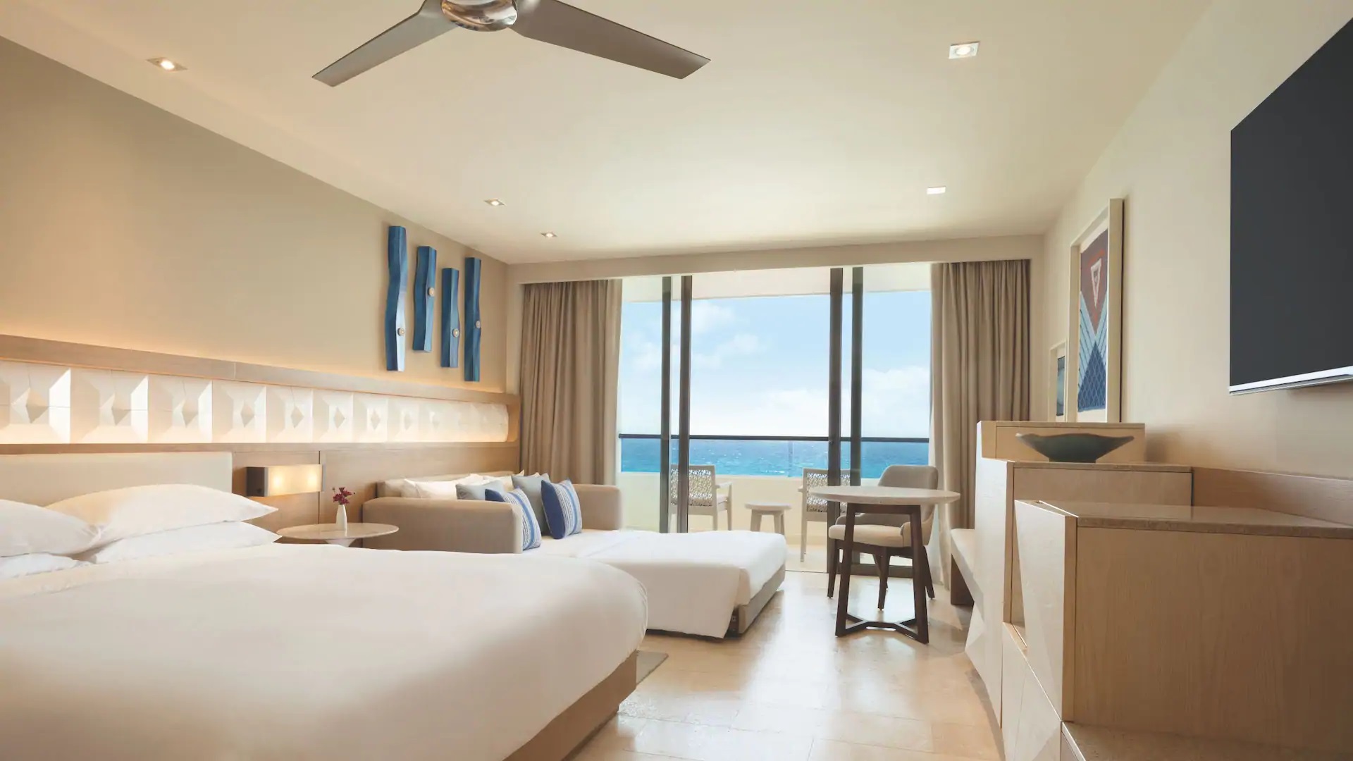 Hyatt Ziva Cancun Bedroom