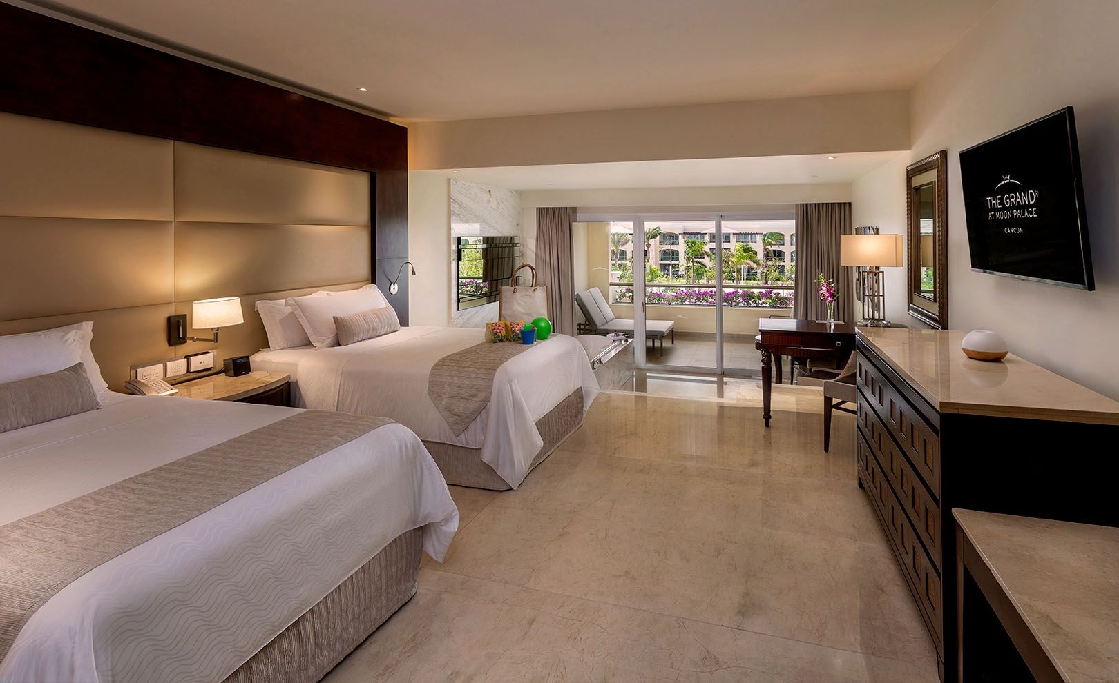 Moon Palace Golf & Spa Resort Bedroom