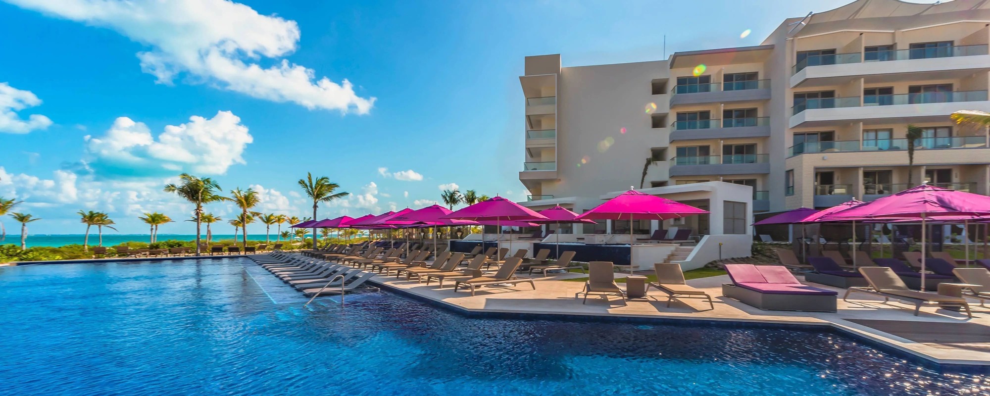 Planet Hollywood Adult Scene Cancún Pool