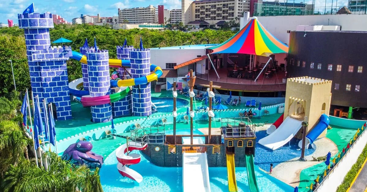Seadust Cancun Family Resort Aquapark