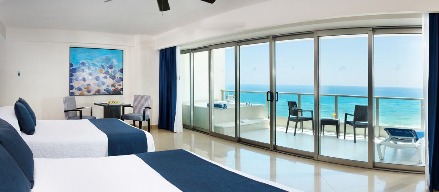 Seadust Cancun Family Resort Bedroom