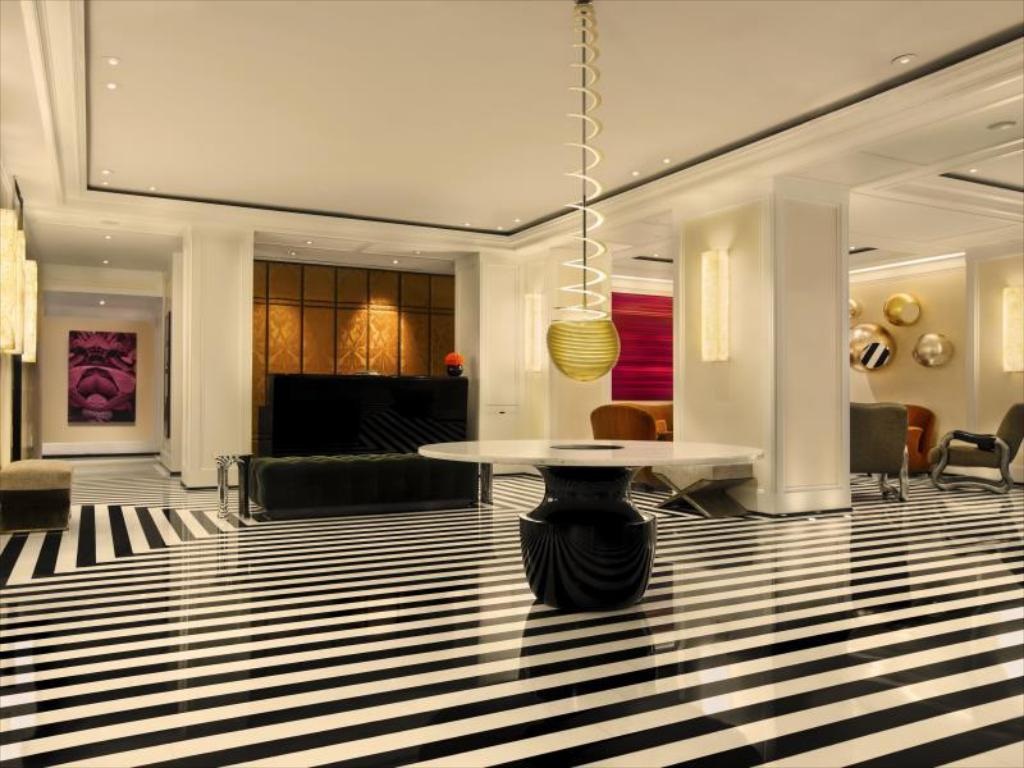 THE MARK NEW YORK HOTEL Hall