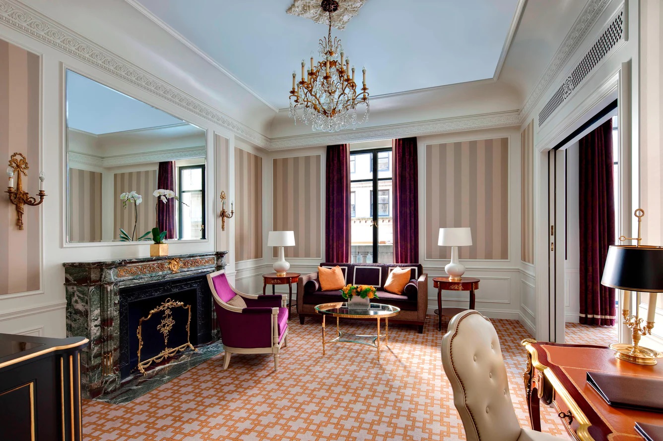 THE ST. REGIS NEW YORK HOTEL Inside