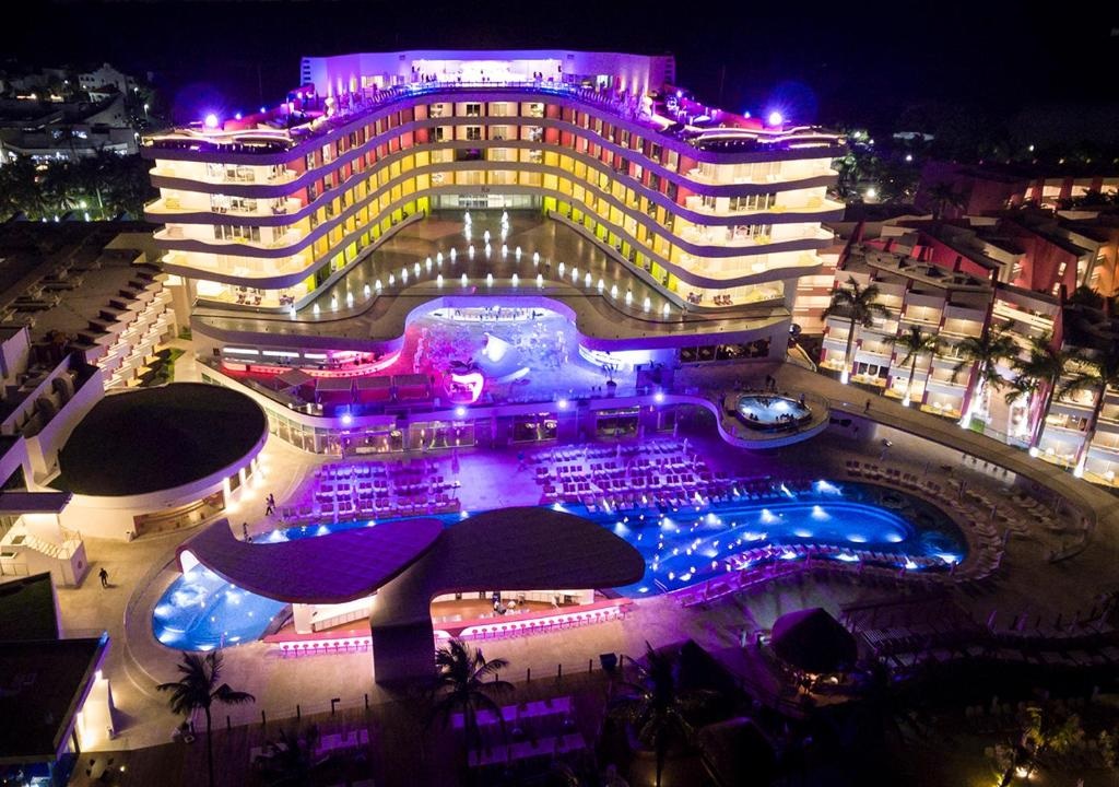 Temptation Cancun Resort