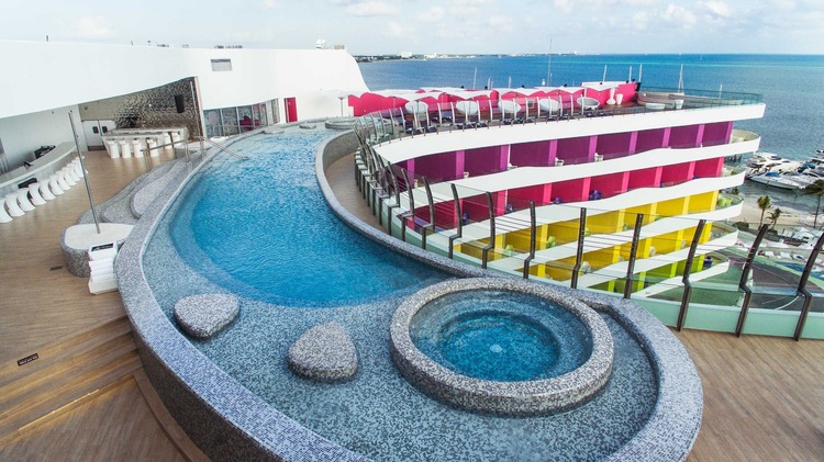 Temptation Cancun Resort Roof Pool