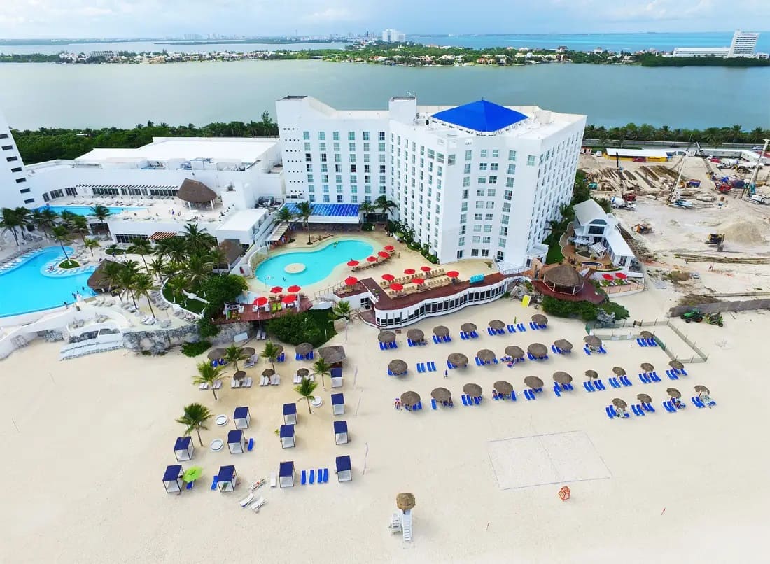 Sunset Royal Beach Resort Facade