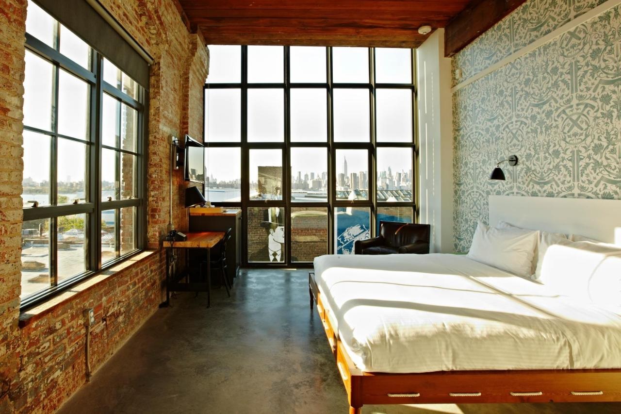 WYTHE HOTEL Room