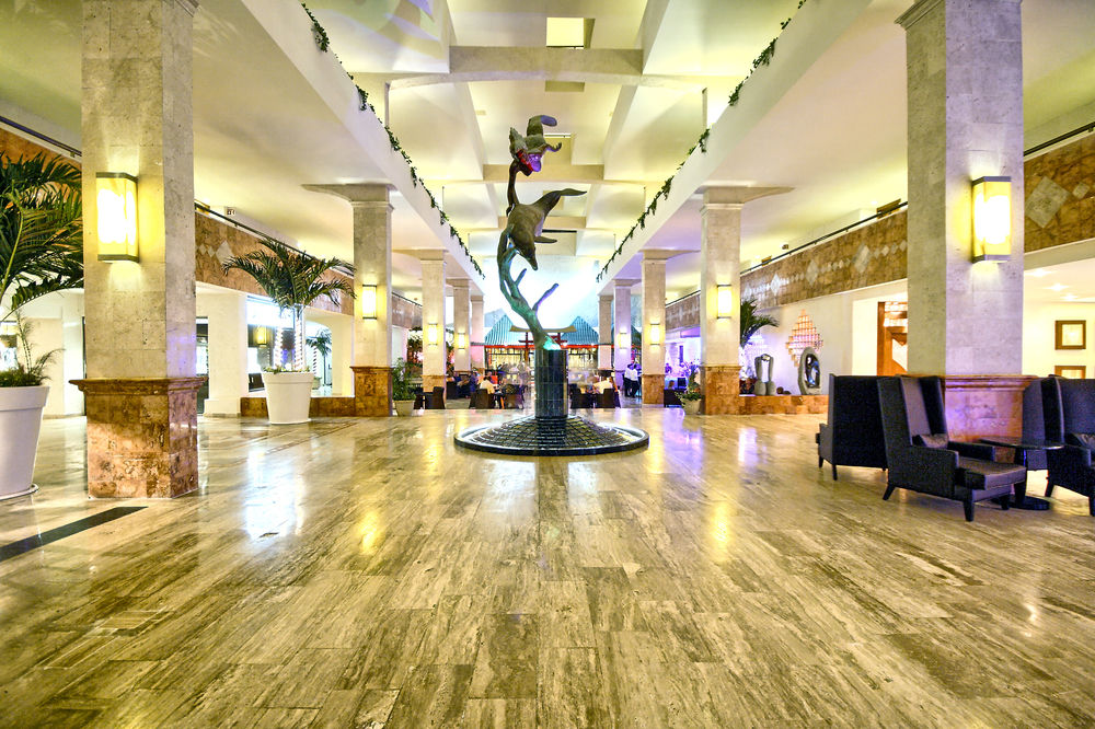 Hotel Golden Parnassus Resort & Spa Hall
