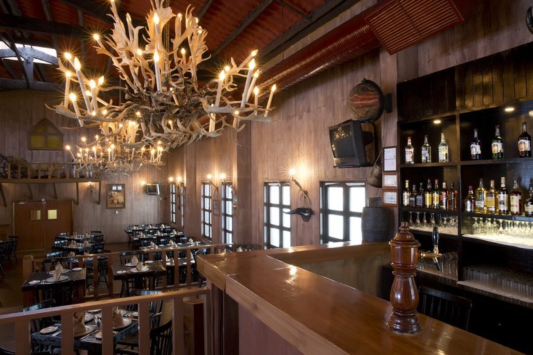Hotel Golden Parnassus Resort & Spa Bar