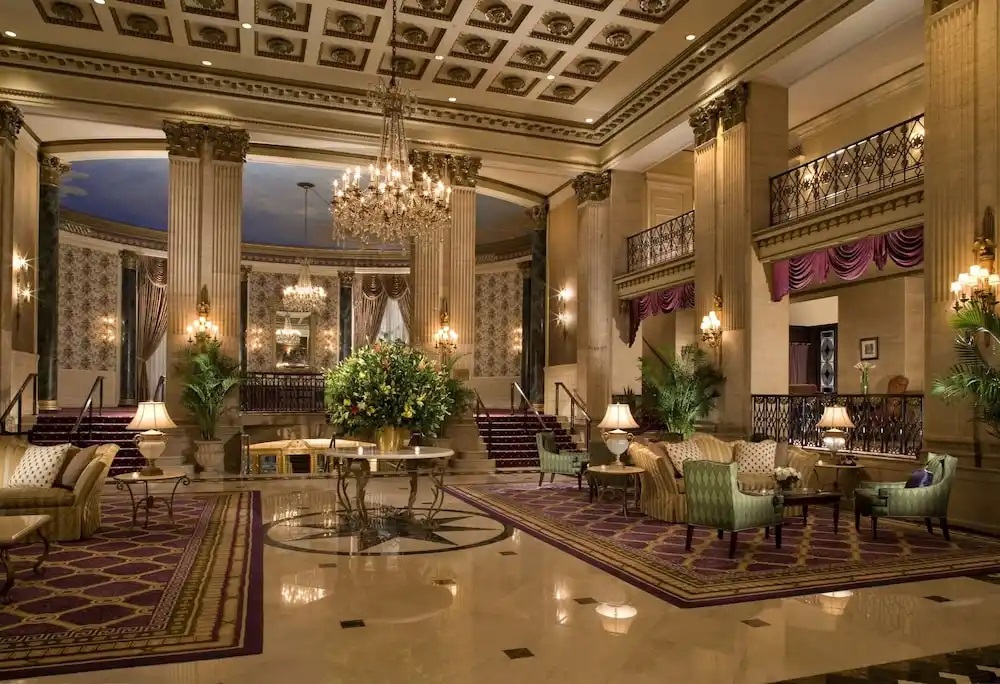 THE ROOSEVELT HOTEL Lobby