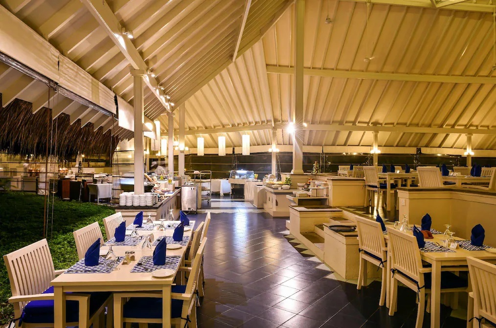 Adaaran Club Rannalhi Restaurant