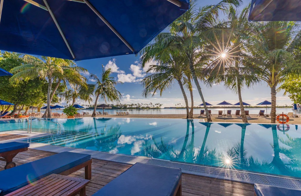Sun Siyam Olhuveli Pool
