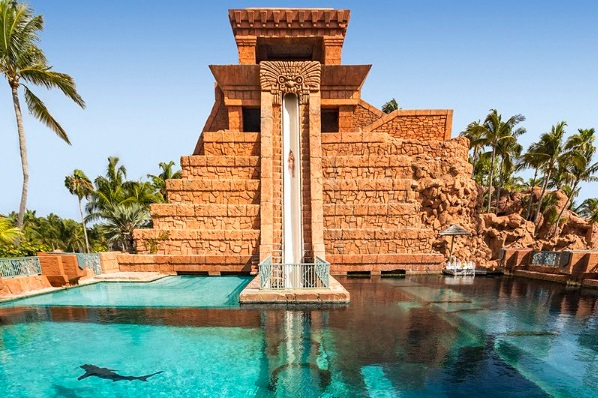 Atlantis Aquaventure Waterpark Slide